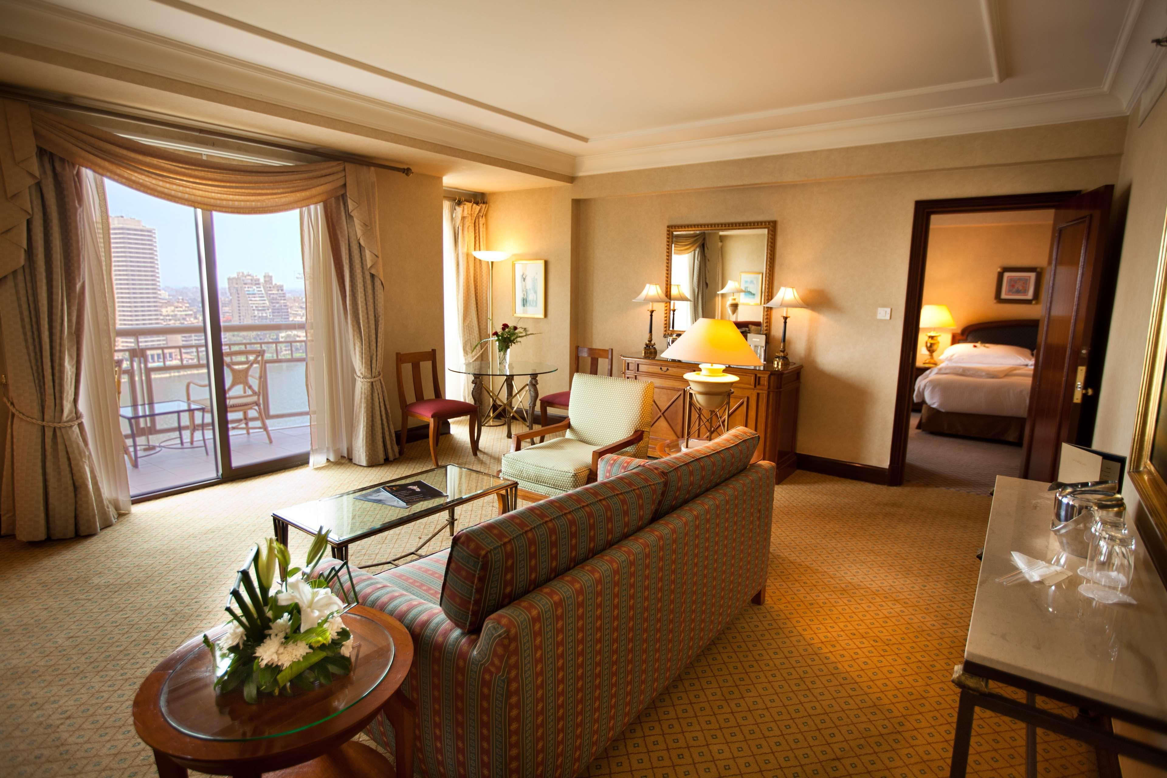 콘라드 카이로 호텔&카지노 외부 사진 Suite at the Grand Hyatt Cairo