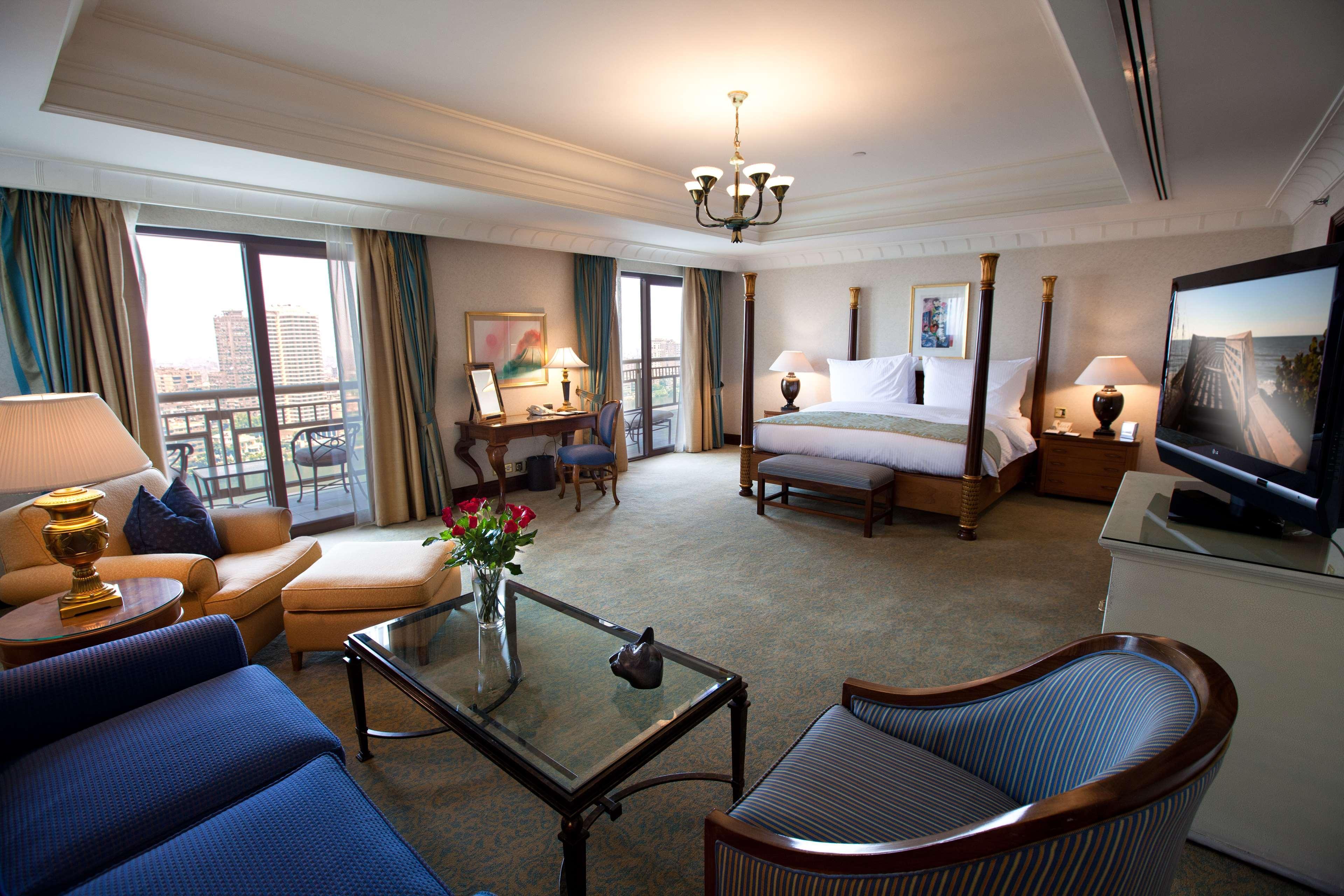 콘라드 카이로 호텔&카지노 외부 사진 A suite at the hotel